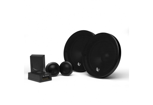Loa phân tần lắp trên xe ô tô Infinity ALPHA 650C