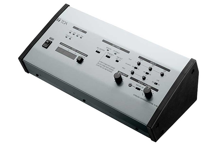 Thiết bị trung tâm TOA TS-900