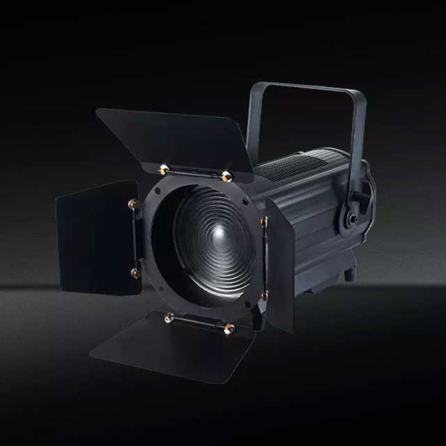 Đèn LED Fresnel 400W The One Studio FS-F400