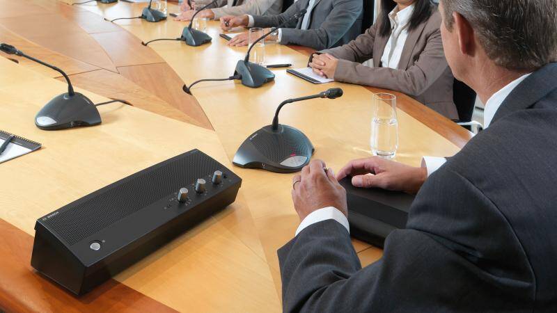 Hệ thống âm thanh hội thảo Bosch CCS 900 được sử dụng nhiều cho phòng họp