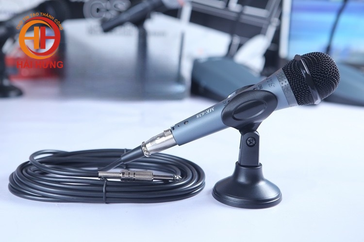 Micro MK-638 có thiết kế hiện đại, từ các chất liệu bền đẹp