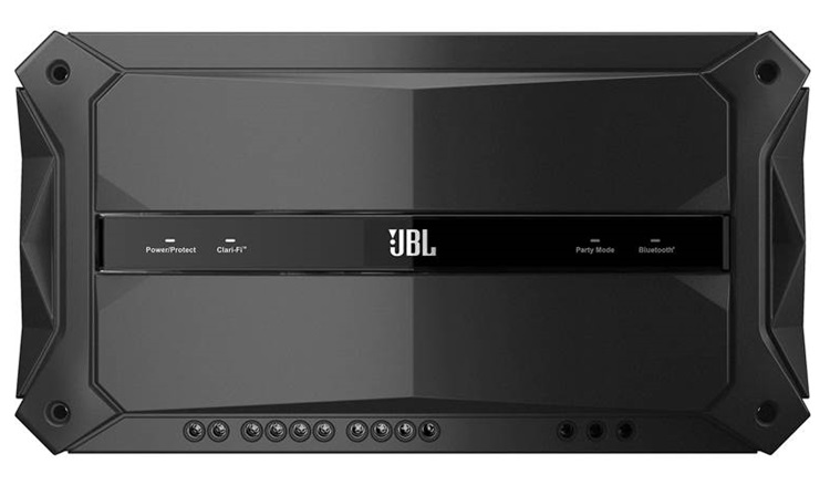 Amply Class D hiệu suất cao, tiêu thụ ít điện năng