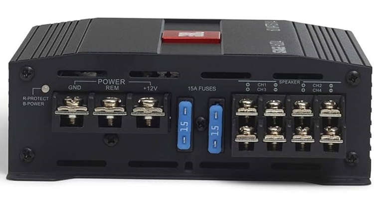 Amply Stage A6004 có thiết kế nhỏ gọn, dễ dàng lắp đặt