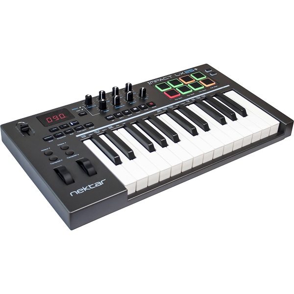 MIDI-Controller-for-he-thong-am-thanh-phong-thu